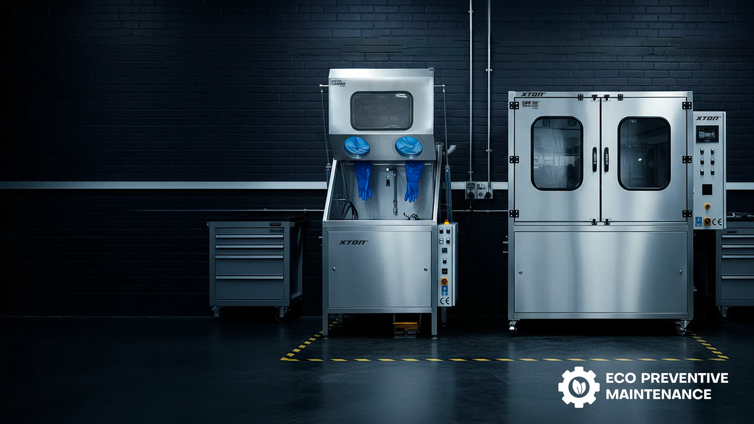 Macchine XTON Master Cleaner e DPF Master Flash in un'officina